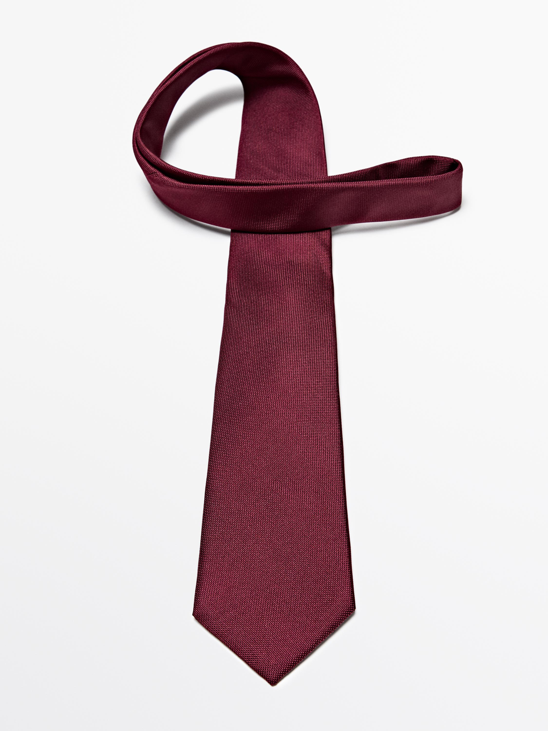 100% silk textured tie